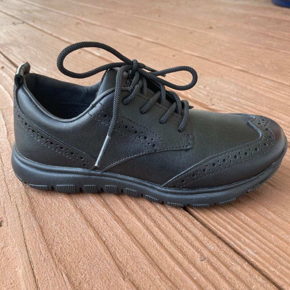 SINGLE NEW Right GEOX Boys Oxford Laced Leather Dress Shoe Sz. US 1